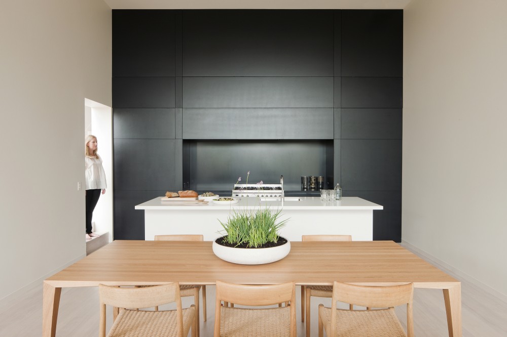 Ridge Road Residence / StudioFour