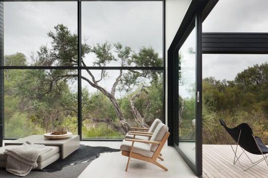 Ridge Road Residence / StudioFour