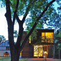 Nexus House / Johnsen Schmaling Architects Nexus House / Johnsen Schmaling Architects © John J. Macaulay
