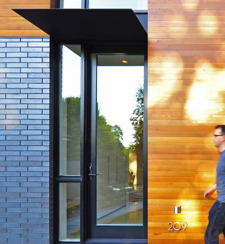 Nexus House / Johnsen Schmaling Architects