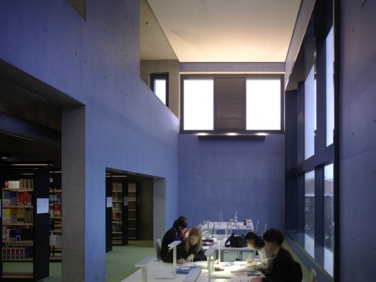 Library and media centre / Léon Wohlhage Wernik Architekten