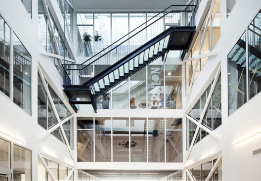 Media Evolution City / JUUL FROST Architects