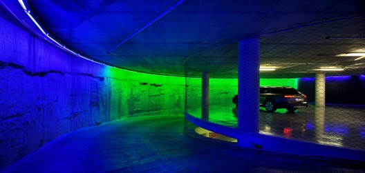 Parking Avenida Libertad / Clavel Arquitectos