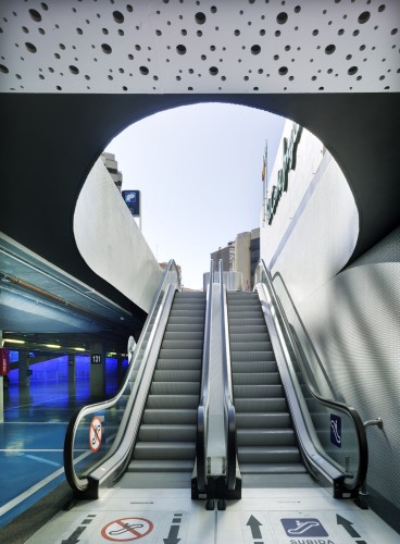 Parking Avenida Libertad / Clavel Arquitectos