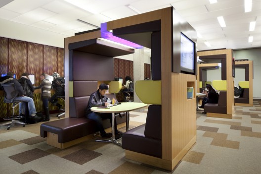 York University Learning Commons / Levitt Goodman Architects