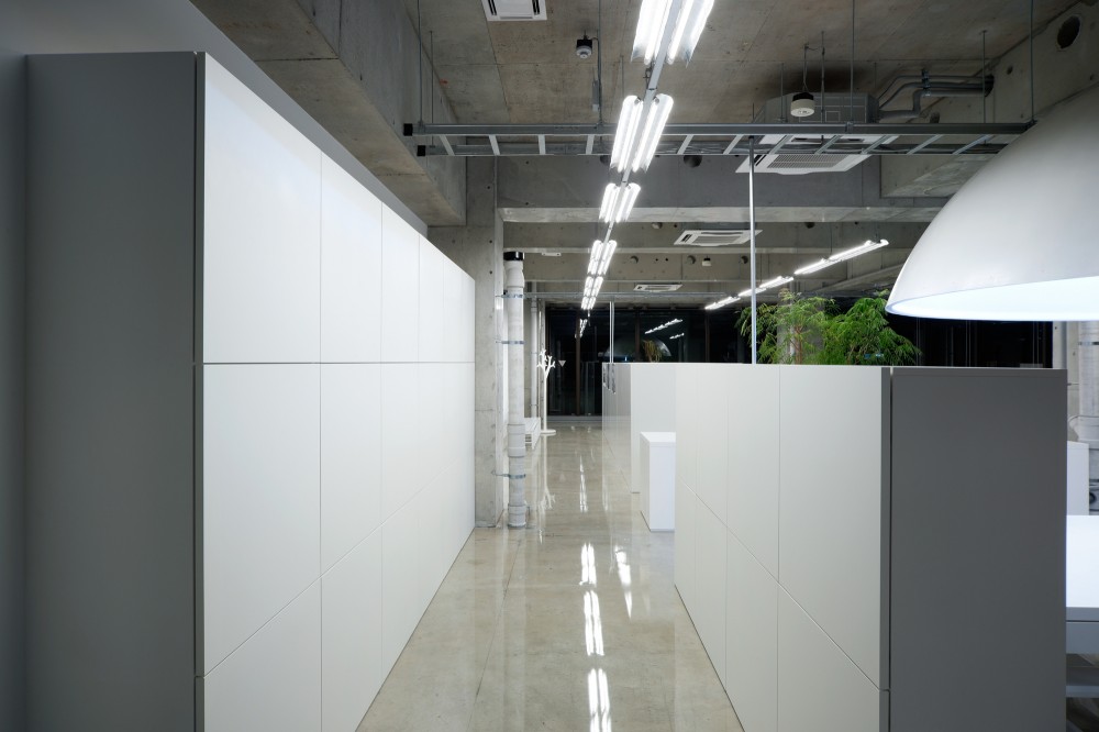MR_DESIGN Office / Schemata Architects