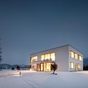 Neubau Bürogebäude / Spado Architects Neubau Bürogebäude / Spado Architects © Kurt Kuball