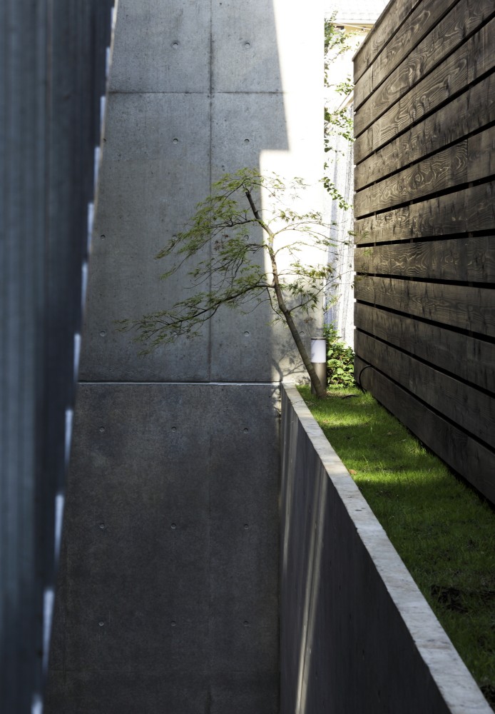 Mita Residence / YJP Architecture