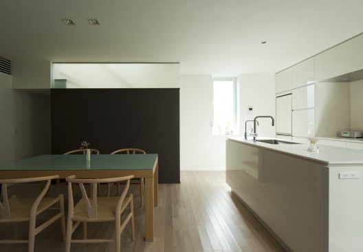 Mita Residence / YJP Architecture