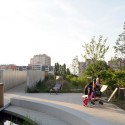 Jardin Serge Gainsbourg / Matthieu Gelin & David Lafon Architecte Jardin Serge Gainsbourg / Matthieu Gelin & David Lafon Architecte © Nicolas Waltefaugle