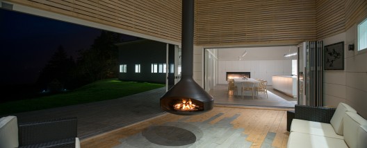 Shantih / Omar Gandhi Architect