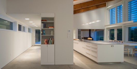 Shantih / Omar Gandhi Architect