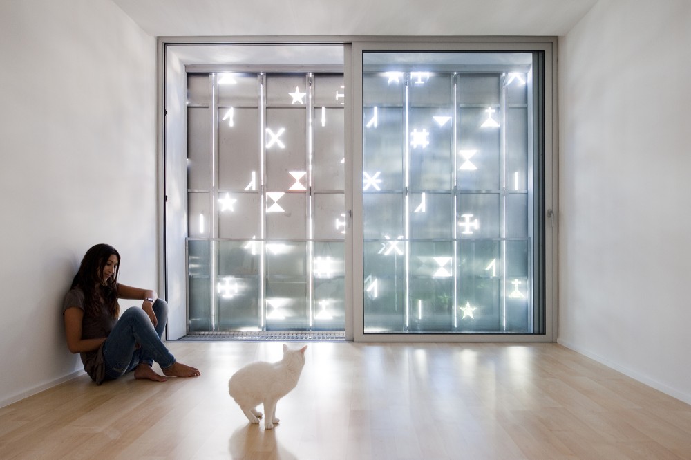 House 77 / dIONISO LAB