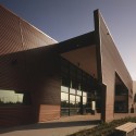 Clayton Community Centre / Jackson Architecture Clayton Community Centre / Jackson Architecture Courtesy of Archiphoto Pty Ltd.