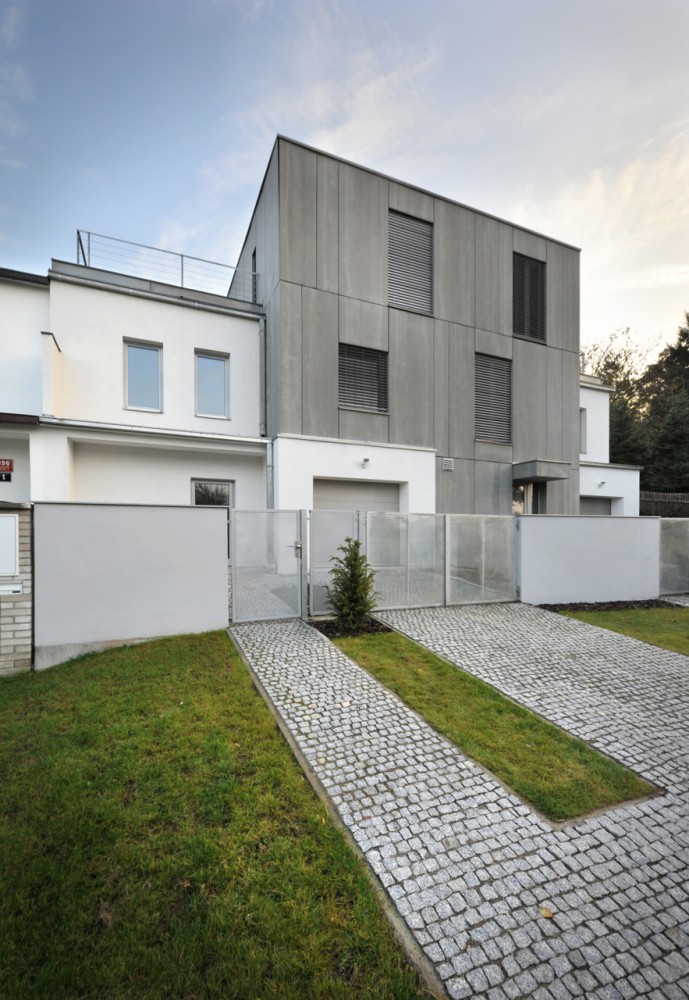 House Extension in Prague / Martin Cenek Architecture