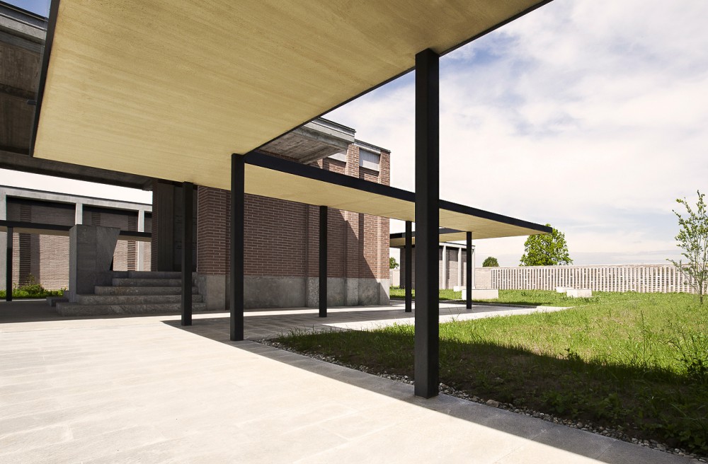 The Secret Garden / Tomas Ghisellini Architects