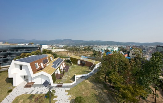 E+ Green Home / Unsangdong Architects