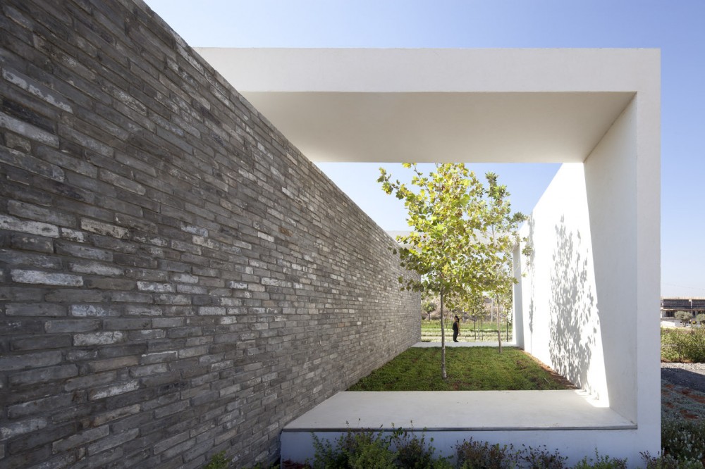 Pavilion 2012 / pitsou kedem architects