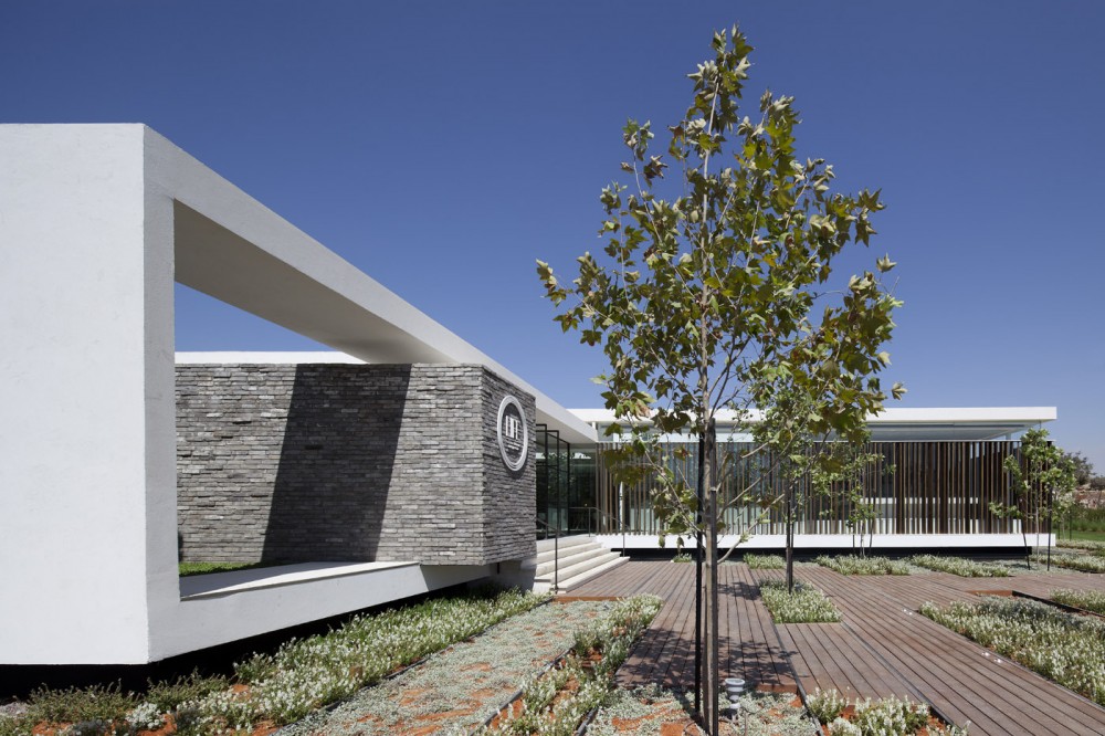 Pavilion 2012 / pitsou kedem architects