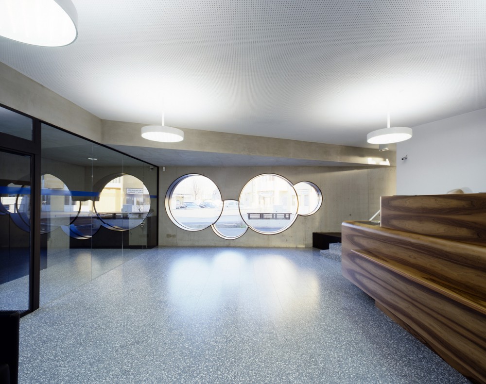 BTV branch in Innsbruck / Rainer Köberl