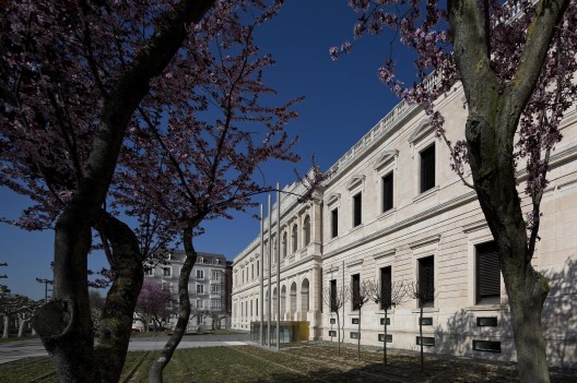 Burgos Justice Palace / Estudio Primitivo Gonzalez