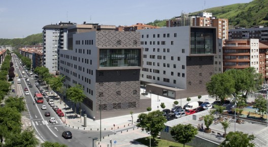 BBK Sarriko Centre / ACXT
