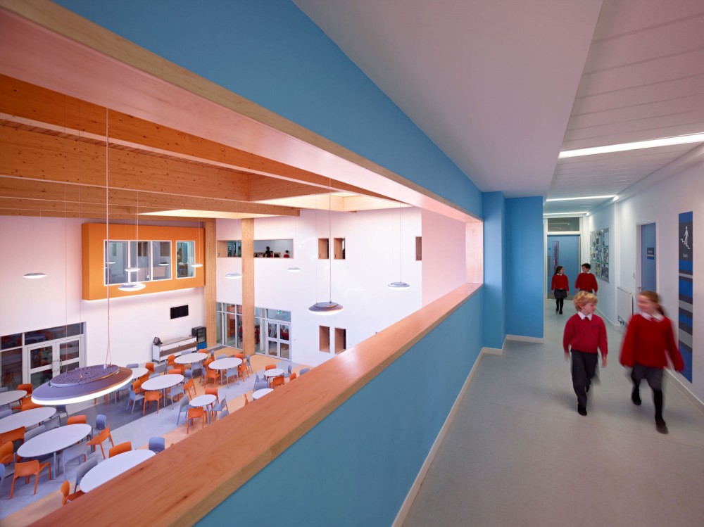 Heathfield Primary School / Holmes Miller