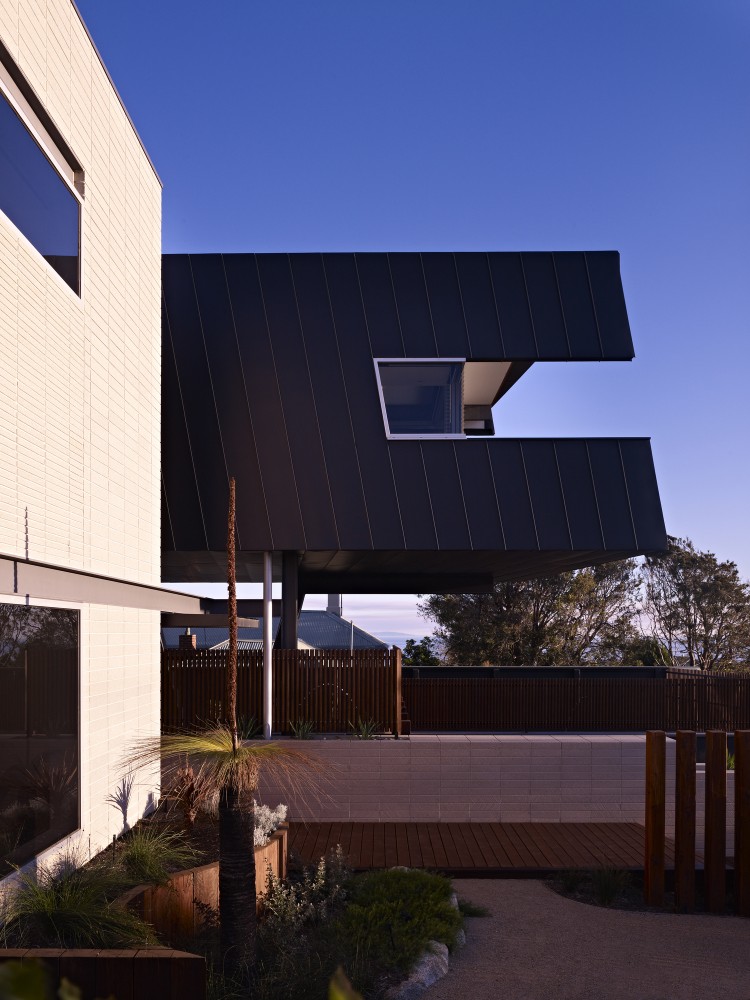 Beaumaris House / Maddison Architects