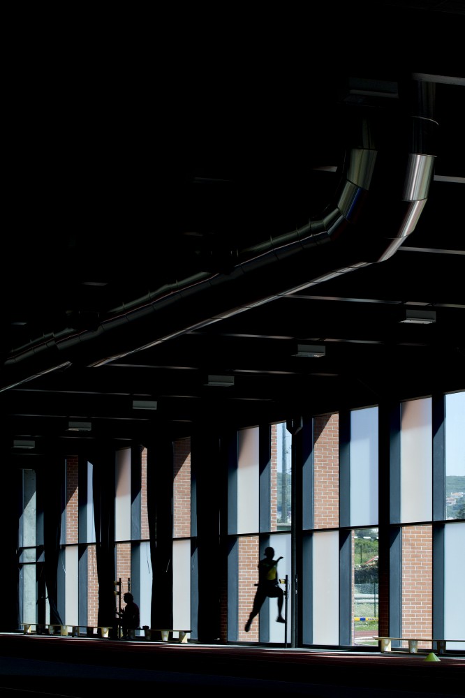 Center for High Performance Athletics in Jamor / Espaço Cidade Arquitectos
