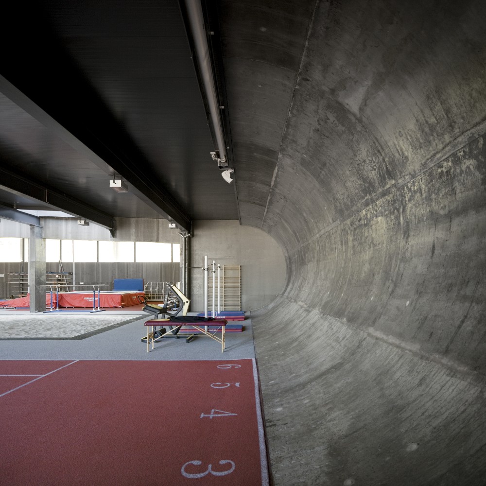 Center for High Performance Athletics in Jamor / Espaço Cidade Arquitectos