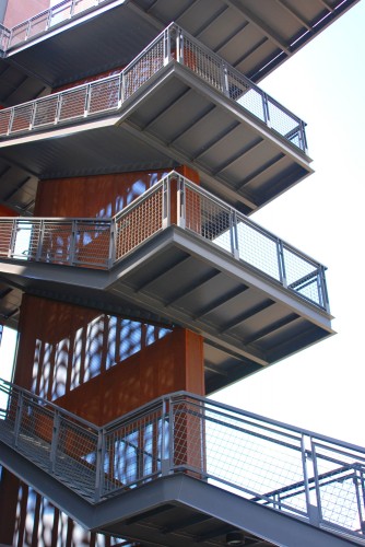 The Bridge Building / Hastings Architecture Associates
