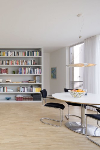 Stripe House / GAAGA
