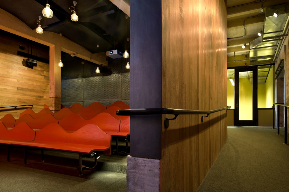 Rosie the Riveter Visitor Center / Marcy Wong Donn Logan Architects