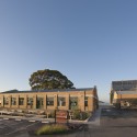 Rosie the Riveter Visitor Center / Marcy Wong Donn Logan Architects © Billy Hustace