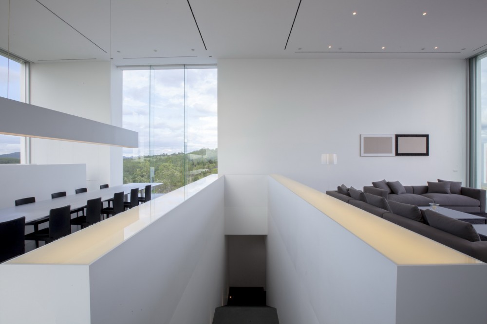 150M Weekend House / Shinichi Ogawa & Associates