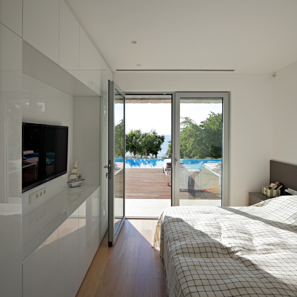 House on Krk Island / DVA Arhitekta