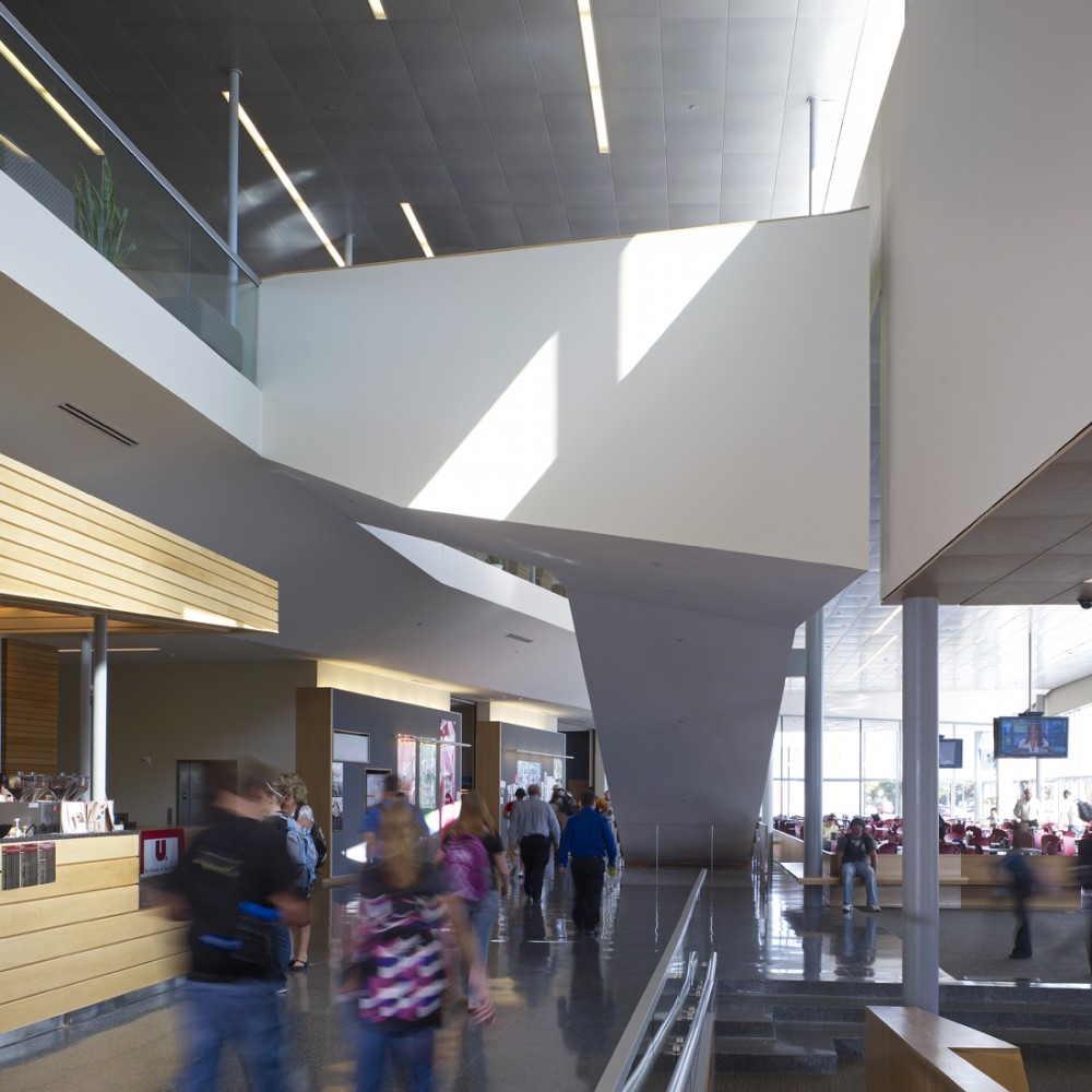 Muenster University Center / Charles Rose Architects