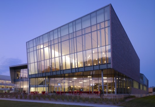Muenster University Center / Charles Rose Architects Inc.