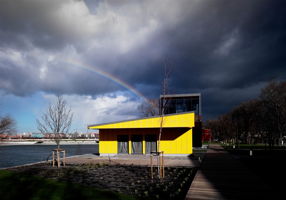 Waterfront Kopaszi Dam / T2.a Architects