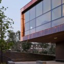 Franklin Regional Transit Center / Charles Rose Architects Inc. © Peter Vanderwarker