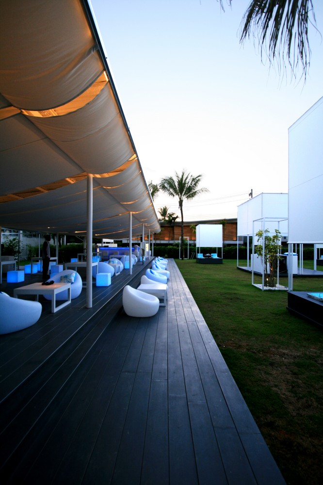 Ingfah Restaurant / Integrated Field