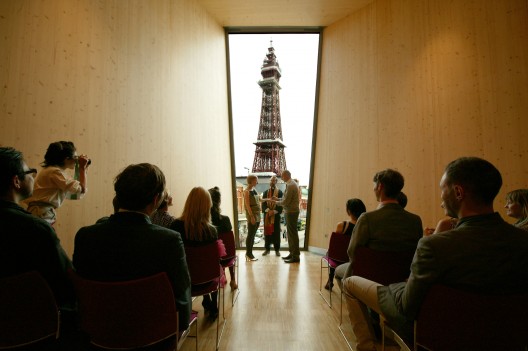 Tower of Love / dRMM