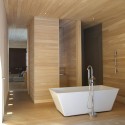 La Luge / YH2 Architecture La Luge / YH2 Architecture © Francis Pelletier