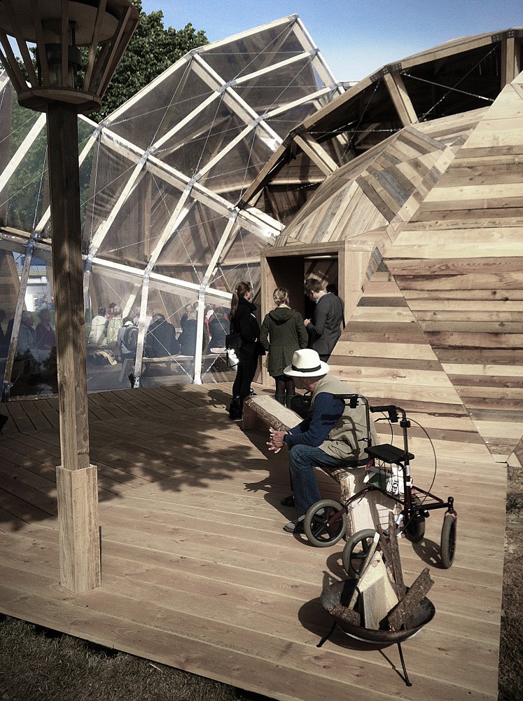 Peoples Meeting Dome / Kristoffer Tejlgaard & Benny Jepsen
