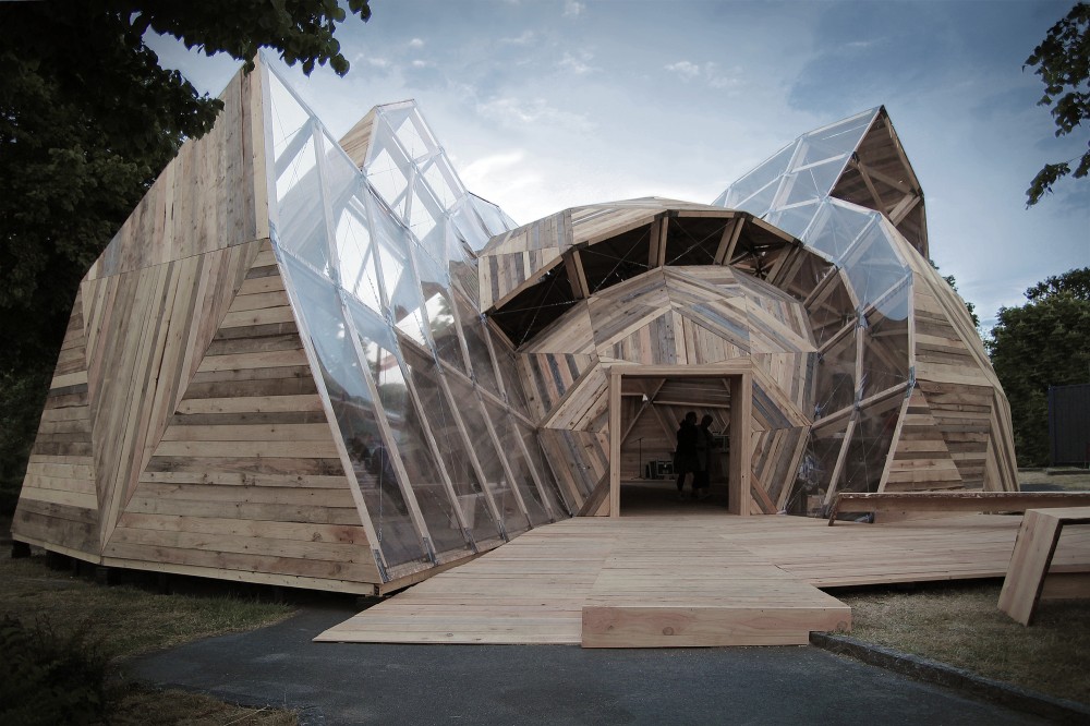 Peoples Meeting Dome / Kristoffer Tejlgaard & Benny Jepsen
