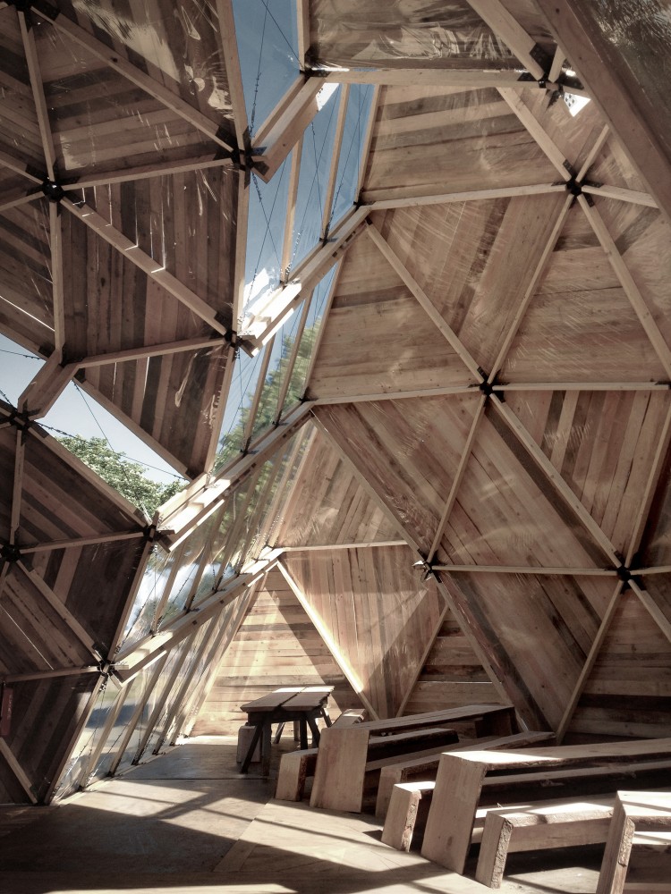 Peoples Meeting Dome / Kristoffer Tejlgaard & Benny Jepsen
