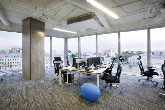 Badoo Development Office / za bor Architects