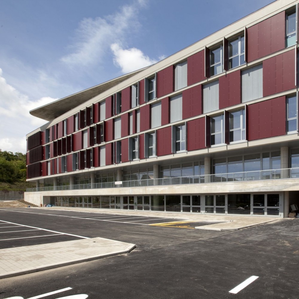 Building A / Studio Manfroni & Associati