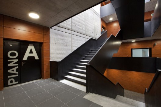 Building A / Studio Manfroni & Associati srl
