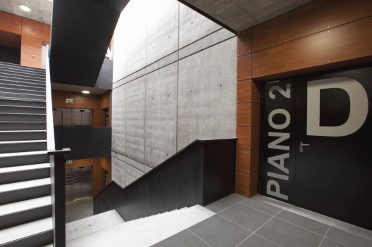 Building A / Studio Manfroni & Associati srl